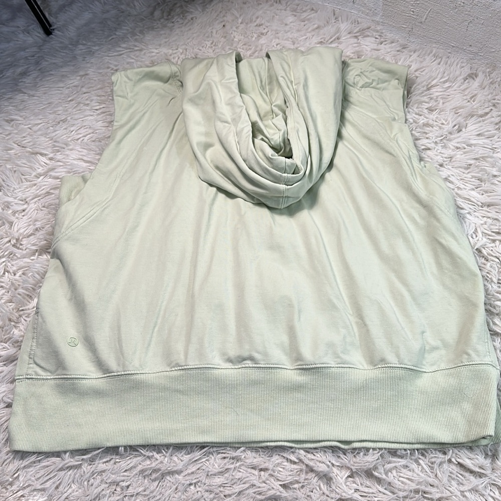 Lululemon French Terry Sleeveless Hoodie Kohlrabi Green - Picture 5 of 6